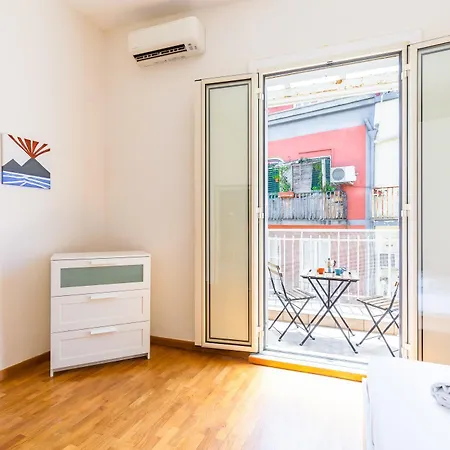 Διαμέρισμα Chiaia Relax On Pedastrian Area *